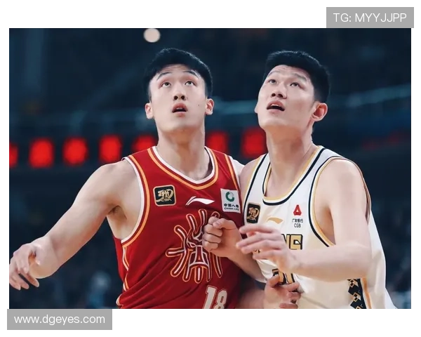 胡金秋进攻犯规被改判违体犯规